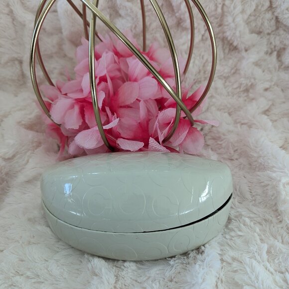 Coach aviator sunglasses, gold frame, with case - Picture 7 of 10